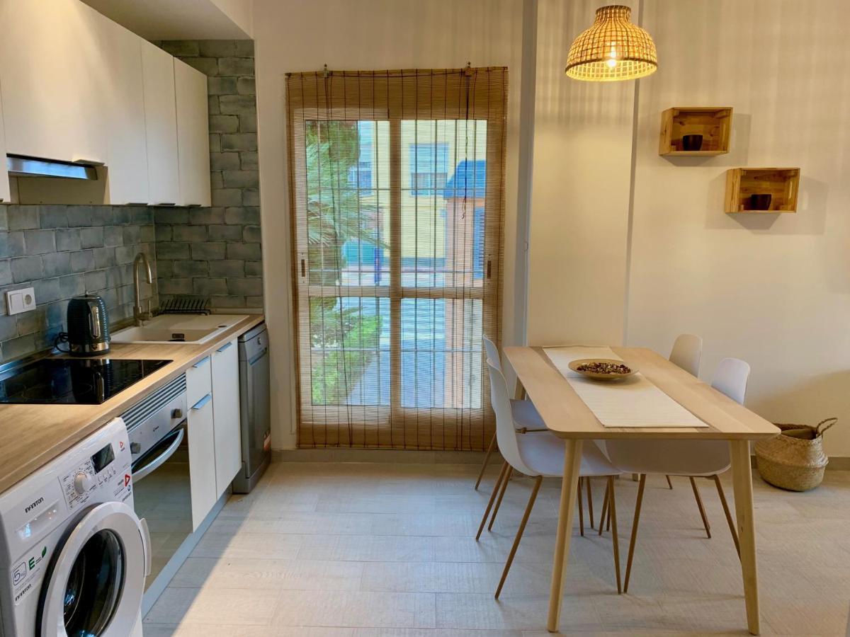Marinas Sol - Tu hogar con jardín privado! Vera Exterior foto