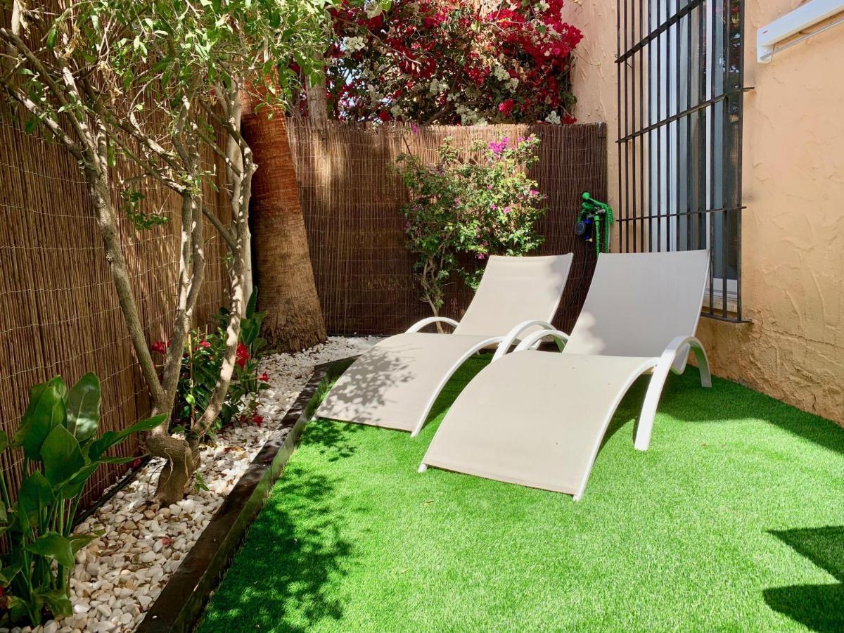 Marinas Sol - Tu hogar con jardín privado! Vera Exterior foto