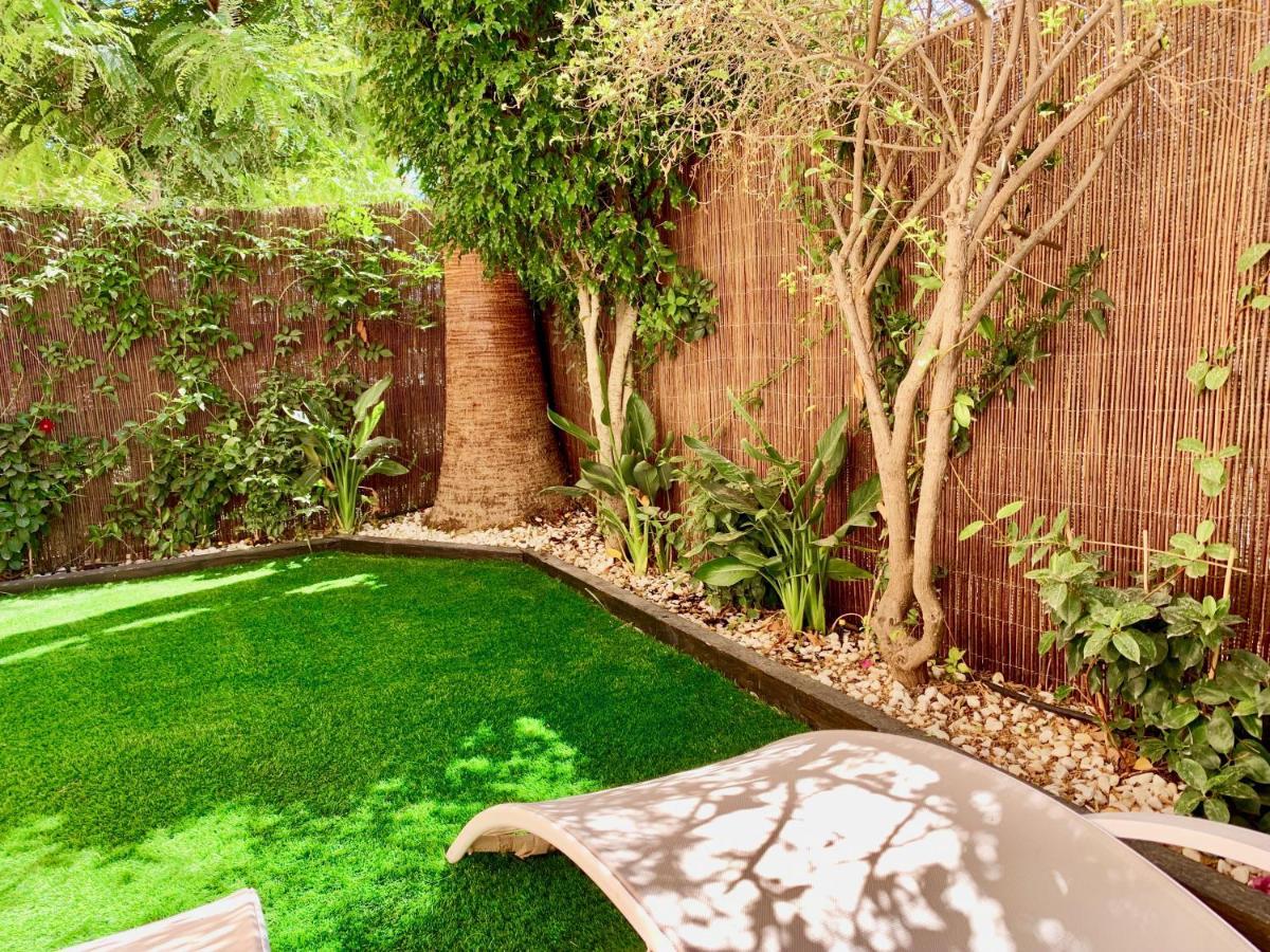 Marinas Sol - Tu hogar con jardín privado! Vera Exterior foto